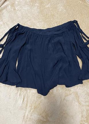 Блуза чорна