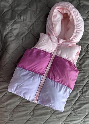 Дута жилетка на дівчинку