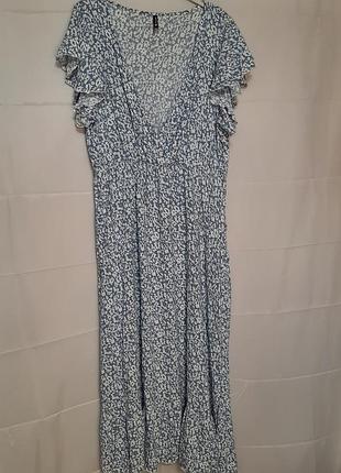 Длинное платье с оборкой, размер xxl