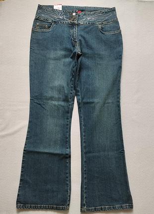 Суперовые стрейчевые джинсы с небольшим клёшом батал port louis