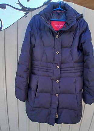 Женская оригинальная домисзонная куртка tommy hilfiger.