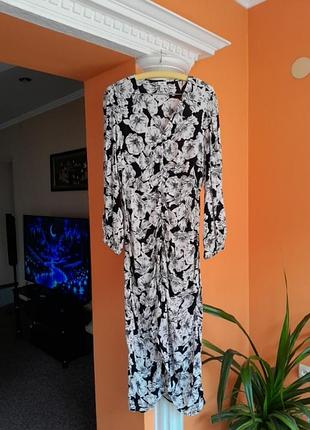 Платтье шикарне