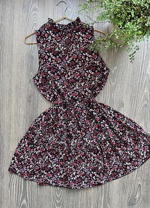 Коротке жіноче плаття в квітковий принт new look