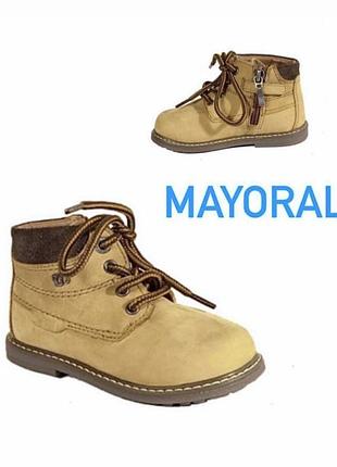 Нові з бірками демісезонні черевики mayoral  (42552) на 22,26,27 розмір