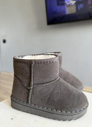 Ugg сірі дитячі 2
