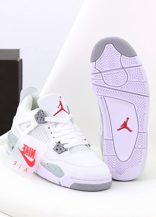 Кроссовки air 4