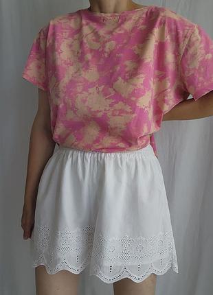 Шорты с вышивкой