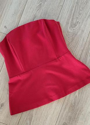 Ошатна блуза, корсет, з відкритими плечима