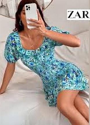 Платье в цветочный принт