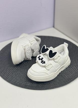 Кросівки для дівчат кеди на дівчат мокасини сліпони дитяче взуття дитячі кросівки