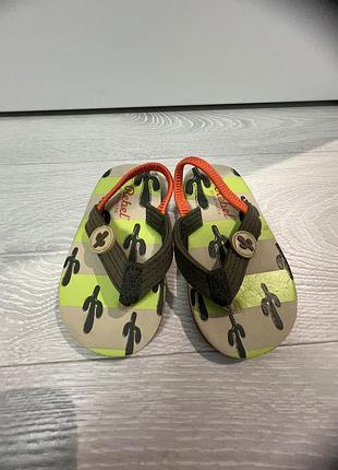 Вʼєтнамки шльопанці босоніжки сандалі primark