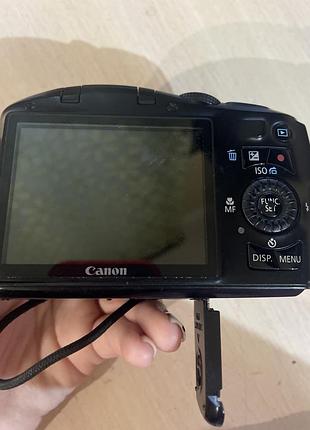 Фотопарат canon