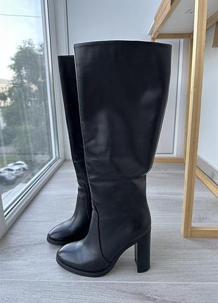 Чоботи жіночі шкіряні високі на каблуку 37 розмір