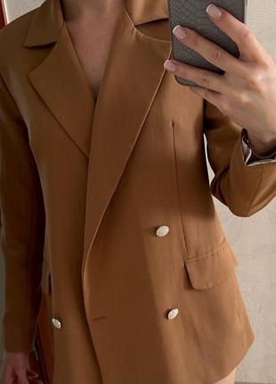 Піджак жіночій