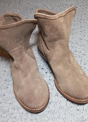Ботинки ботильоны  натуральная замша,appetizer