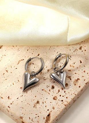 Серьги женские кольца сердечка серебряные новые