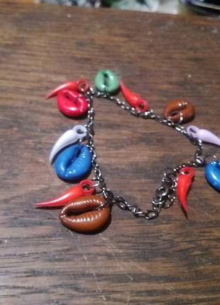 Браслет на руку