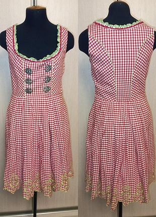 Бавовняне плаття у вінтажному стилі.