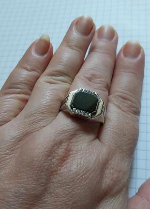 Шикарное кольцо