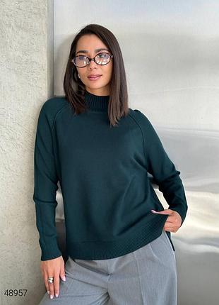 Жіночий джемпер светр з коміром стійкою