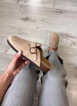 Якісні нові клоги (сабо, мюлі) з натуральної замші