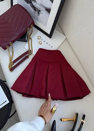 Гарна спідниця-шорти із замшу на дайвінгу розкльошена