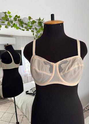 Бежевый лиф без паролона