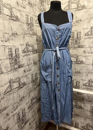 Джинсовий сарафан з поясом та карманами