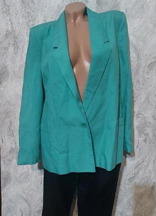 Шикарный женский пиджак.