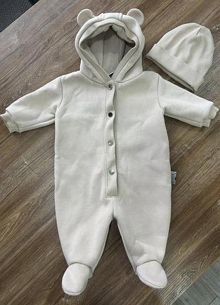 Продам ромпер,дуже гарної якості, на флісі, із тканини трикотаж тринитка,у відмінному стані... шапочка йде у комплекті