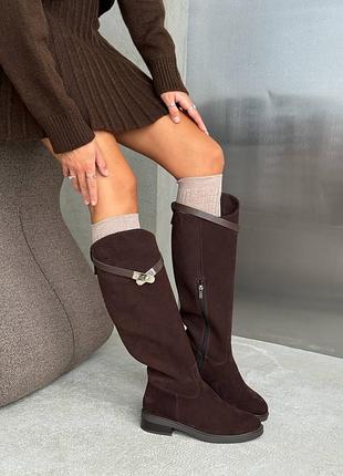 Шоколадні чоботи