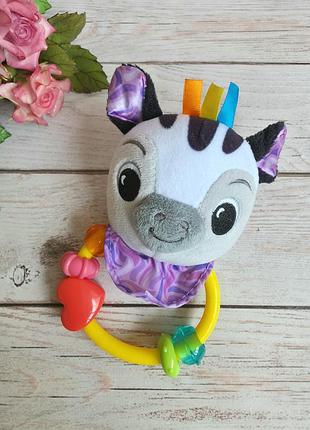 Мягкая погремушка для малышей