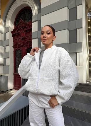 Стильный бомбер, тренд сезона