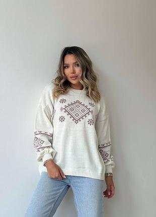 Стильный свитер