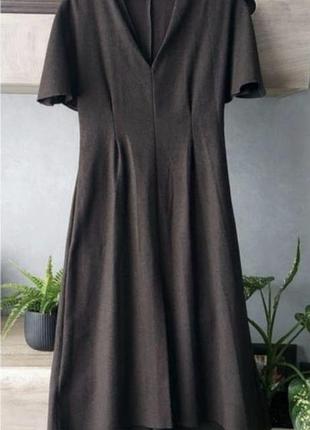 Шикарное, теплое платье фирмы mango.