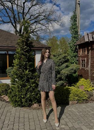 Сукня жіноча