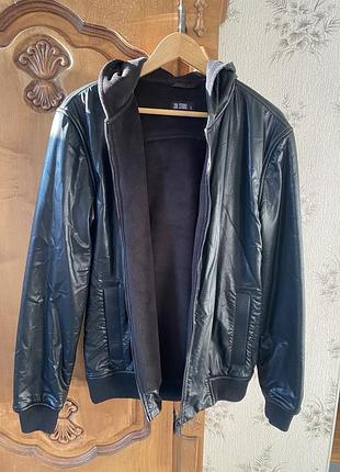 Куртка чоловіча