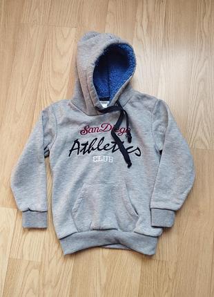 Худи на флисе на р.122 см.