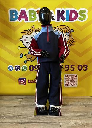 Спортивний костюм для дівчинки