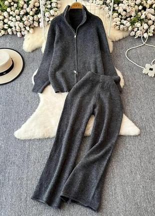 Костюм. індивідуальне пошиття