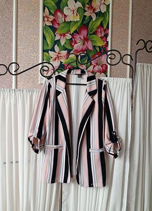 Красивий піджак в полоску new look.