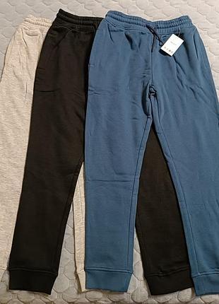 Спортивні штани next