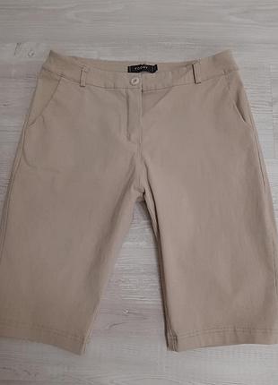 Летние шорты, 44 размер, низкая посадка талии, бежевый цвет, очень хорошее состояние, качественная ткань