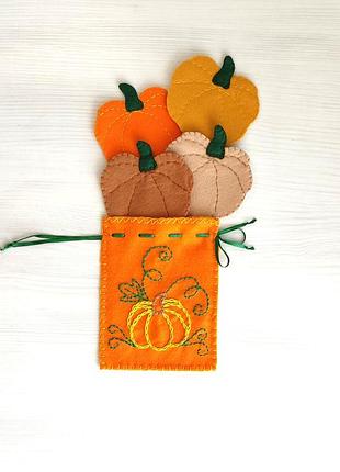Тыква - подставки под чашки из фетра