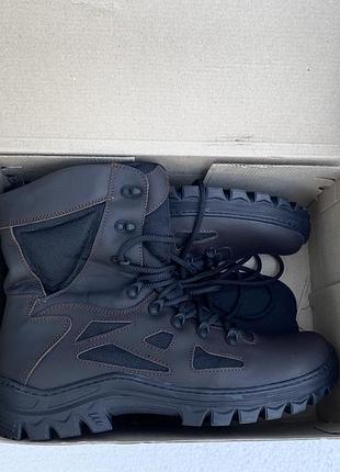 Ботинки,берцы