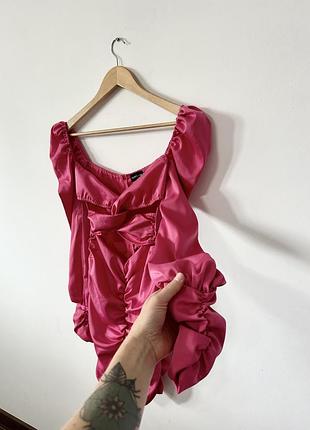 Красиве атласне плаття prettylittlething🌿