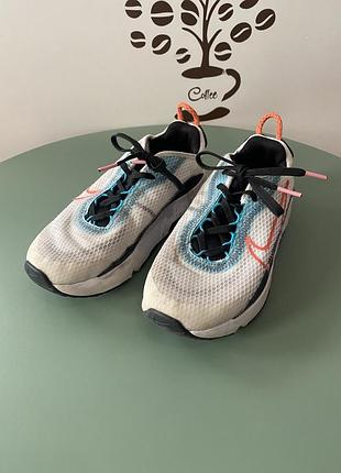 Кросівки nike