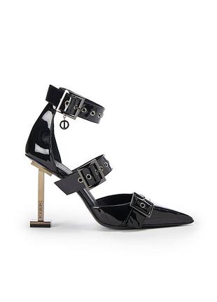 Туфлі від iceberg