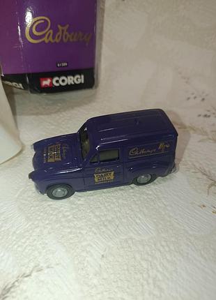 Моделька машина машинка corgi cadbury dairy milk шоколад cadbury