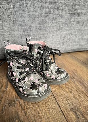 Демісезонні черевики для дівчинк